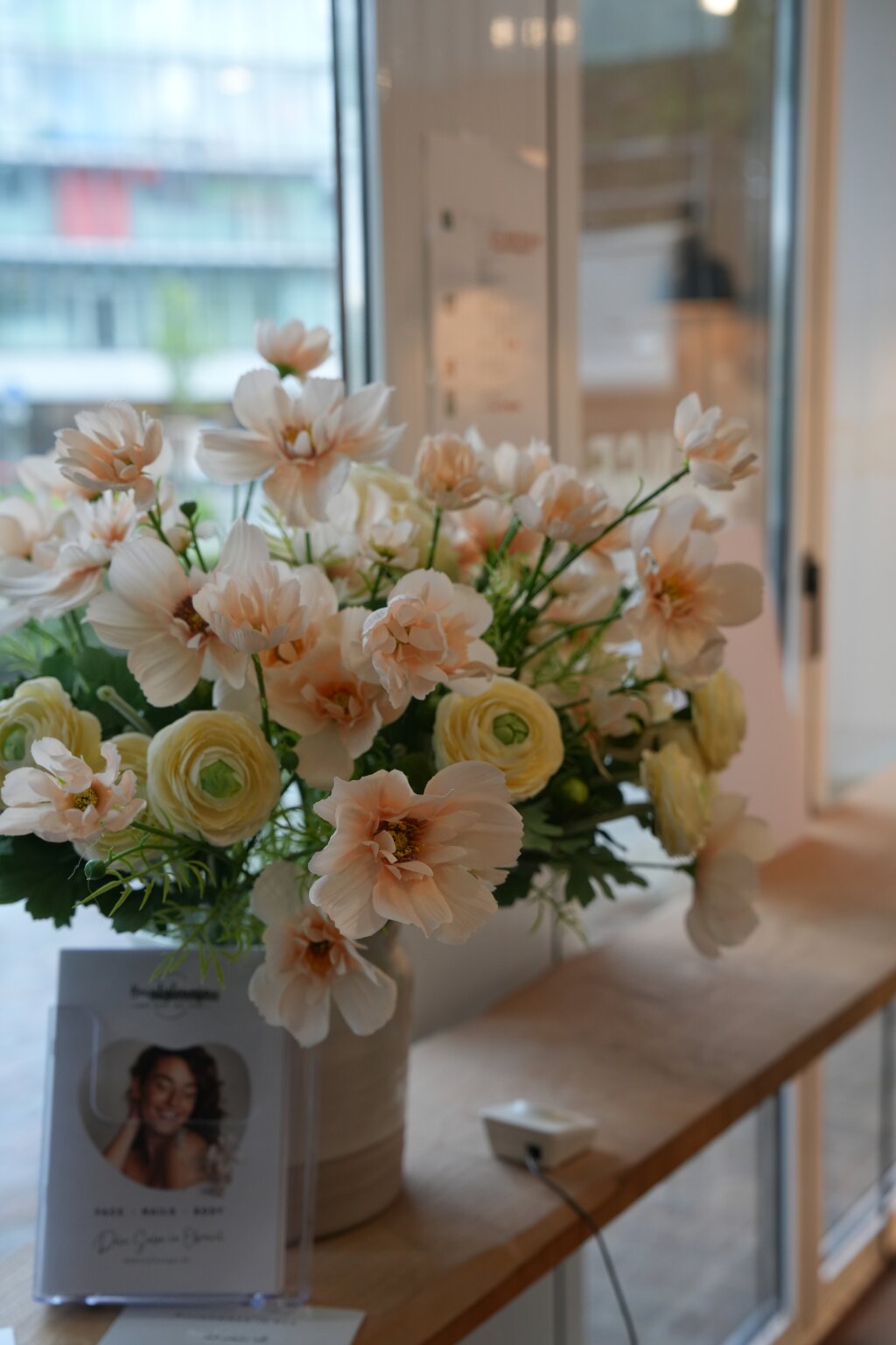 Blumenstrauss im Kosmetikstudio Beautylounge Oberwil.