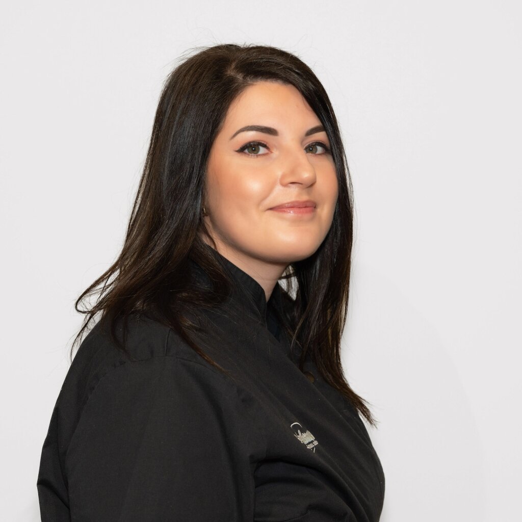 C&eacute;line, Stv. Filialleiterin Beautylounge Oberwil, Expertin f&uuml;r Lashlifting und Lashextensions.
