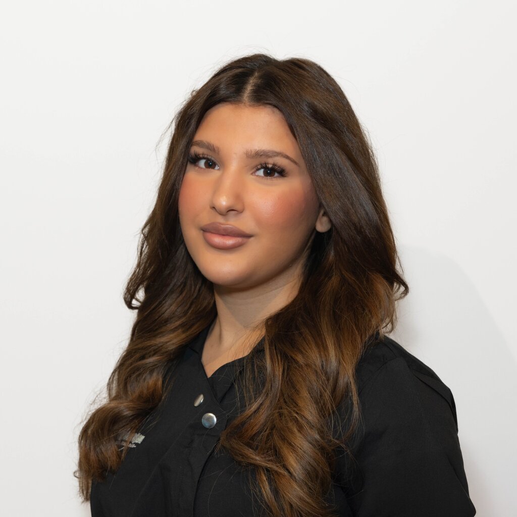 Portr&auml;t von Elida, motivierte Trainee in der Kosmetikerin Ausbildung Basel 2.