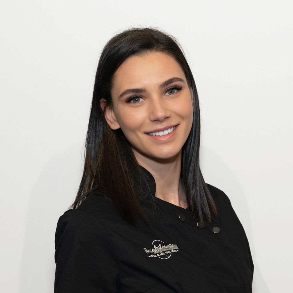 Milena, stellvertretende Filialleiterin Beautylounge Pratteln, Expertin f&uuml;r Gesichtsbehandlungen.